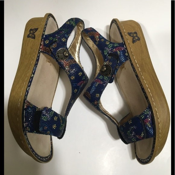 Alegria KEN-158 Kendra Leather T-Strap Sandals - Picture 5 of 16